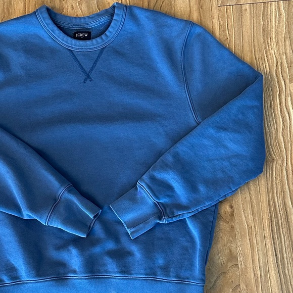J. Crew Other - **J. CREW** crewneck sweatshirt SIZE MEDIUM
